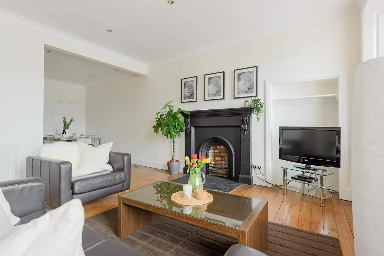 The West Bow Apartment EDI